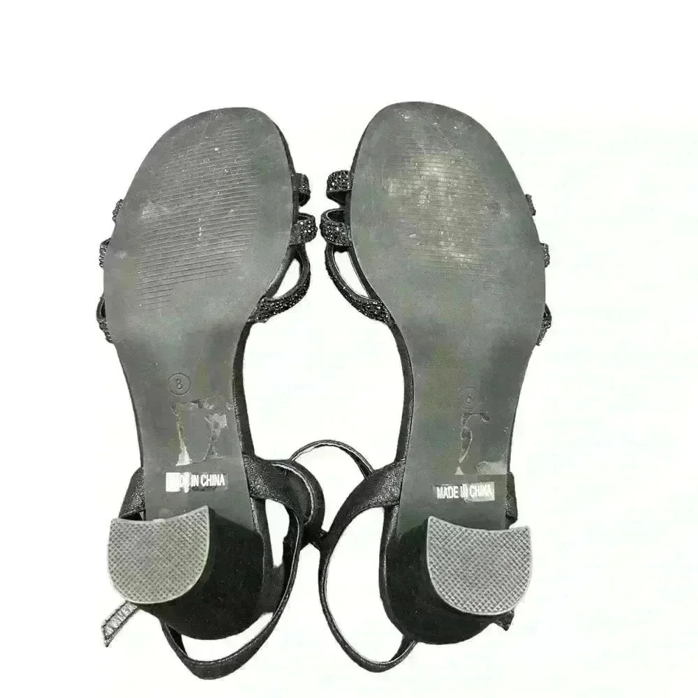 De Blossom Collection 3” black heel and 3 sequins straps. Size 8. - Picture 4 of 7